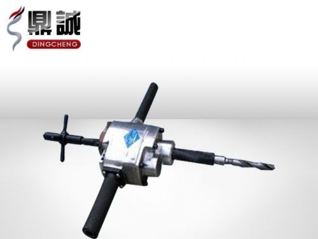 點擊查看詳細信息<br>標題：ZK19型軌道鉆 閱讀次數(shù)：3148